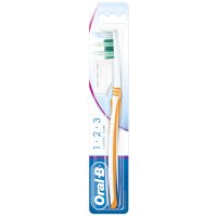 Oral B Spazzolino Classico Care 40 Medio